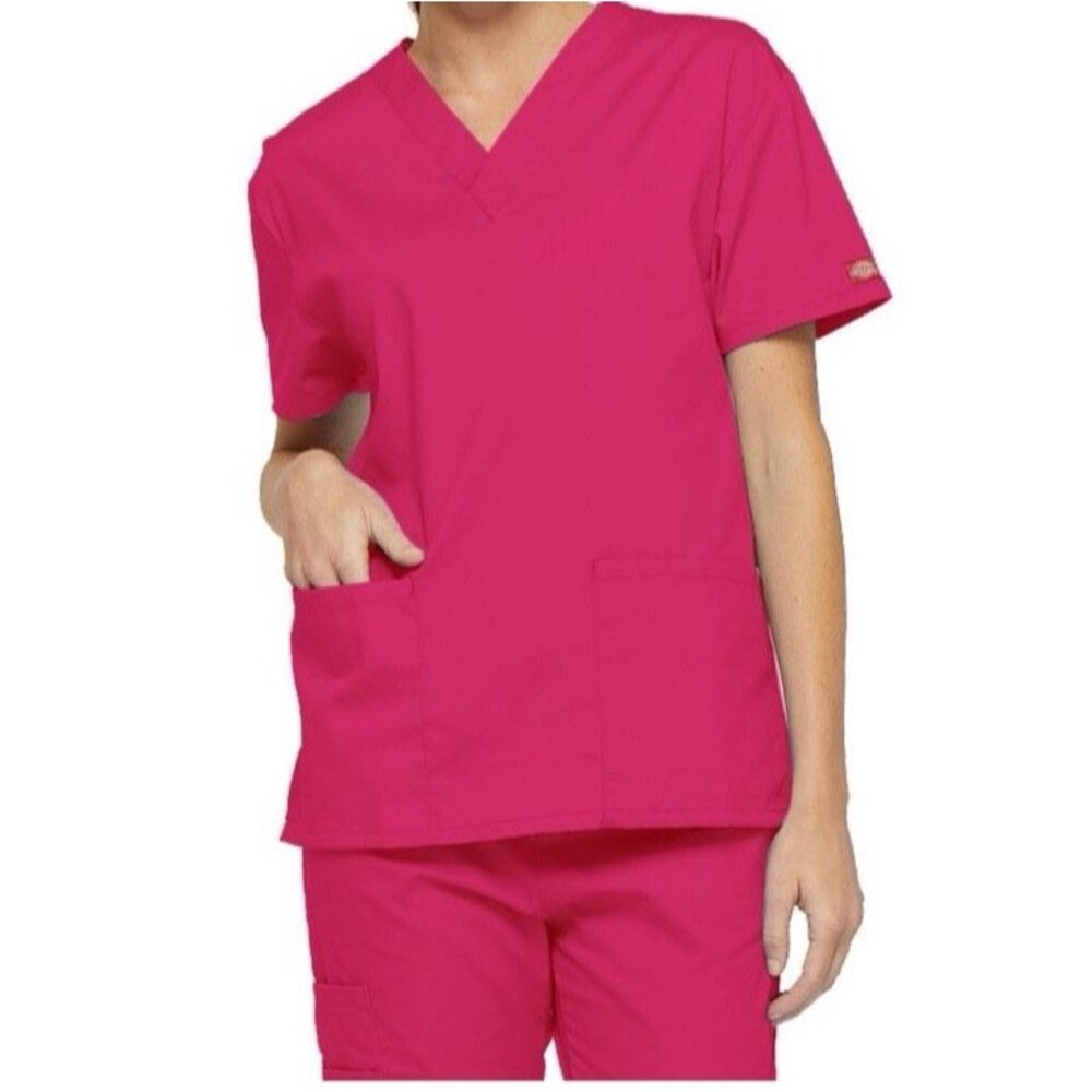 Dickies Women's V Neck Scrub Top Pink With Pockets Size M